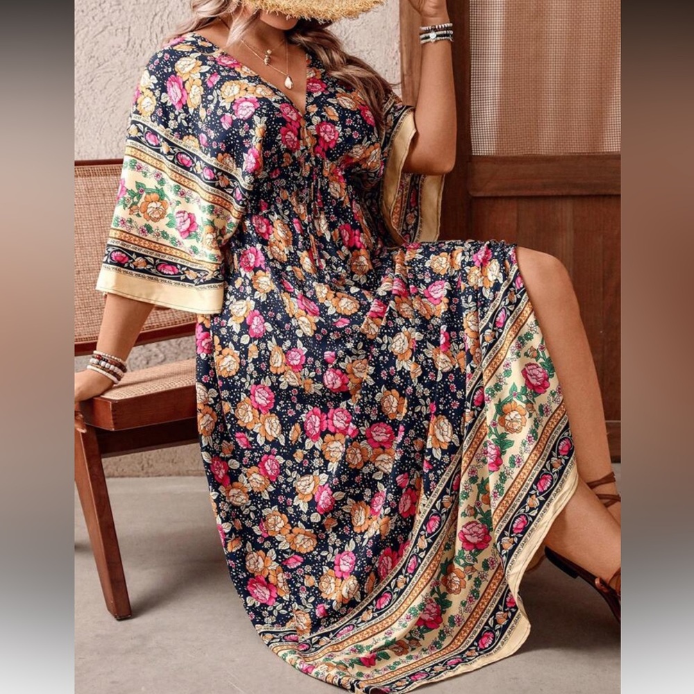 Gorgeous 😍 Boho Floral Maxi Dress - Picture 3 of 5